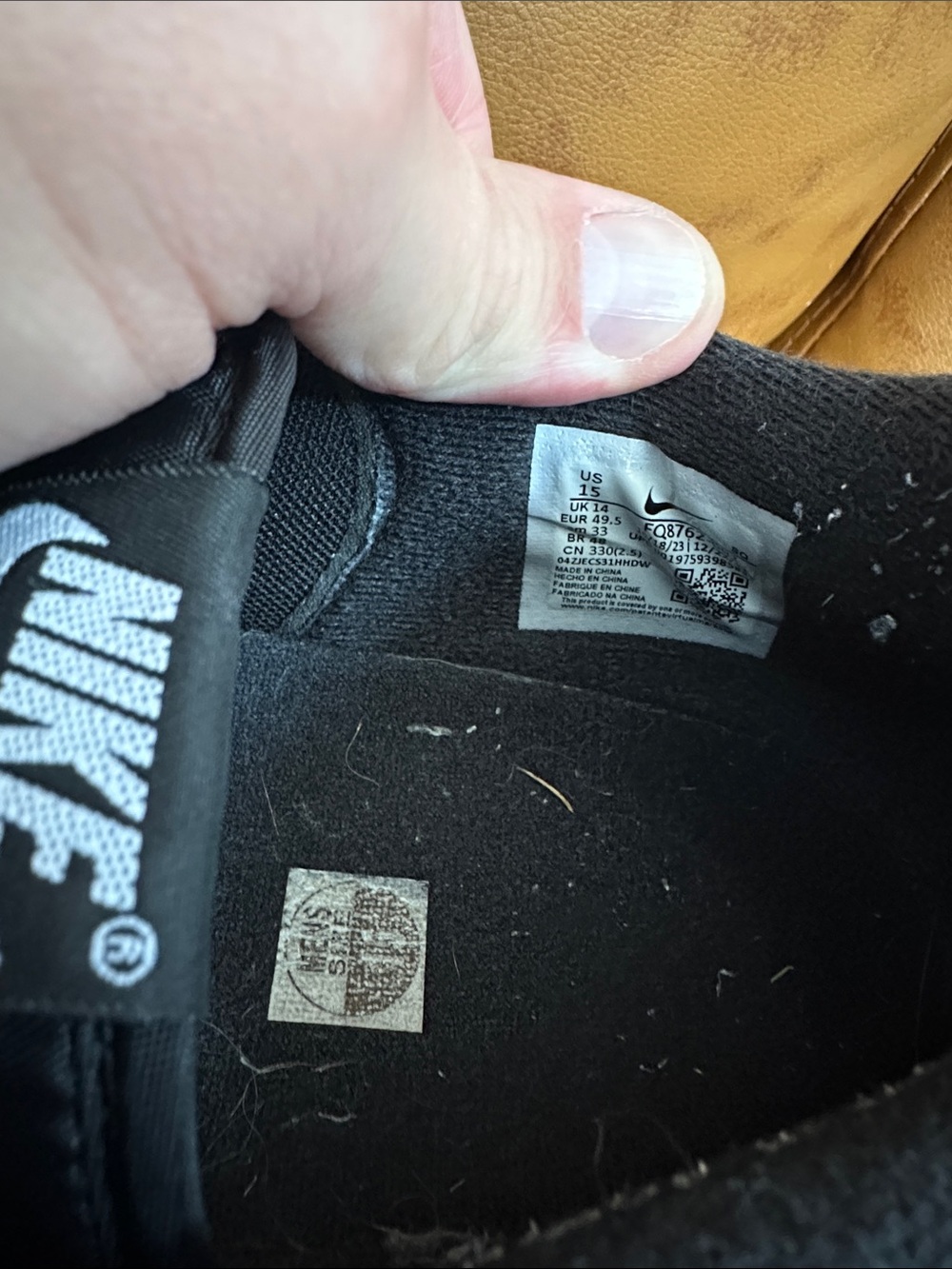 Nike Black Low-Top Sneakers with White Swoosh and Heel - Picture 3 of 3